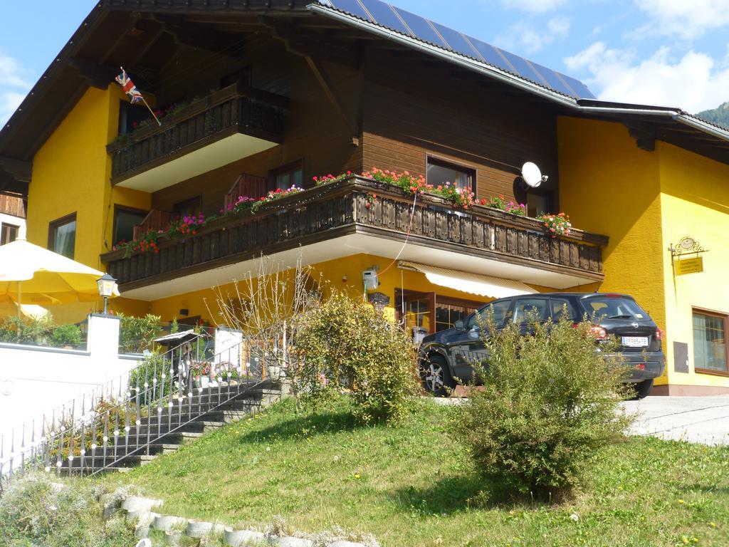 Guesthouse Mountain View Großkirchheim Екстериор снимка
